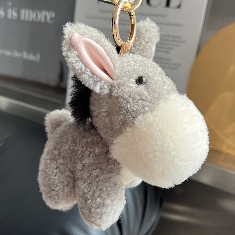 CC皮草可爱小毛驴钥匙扣包包挂件
