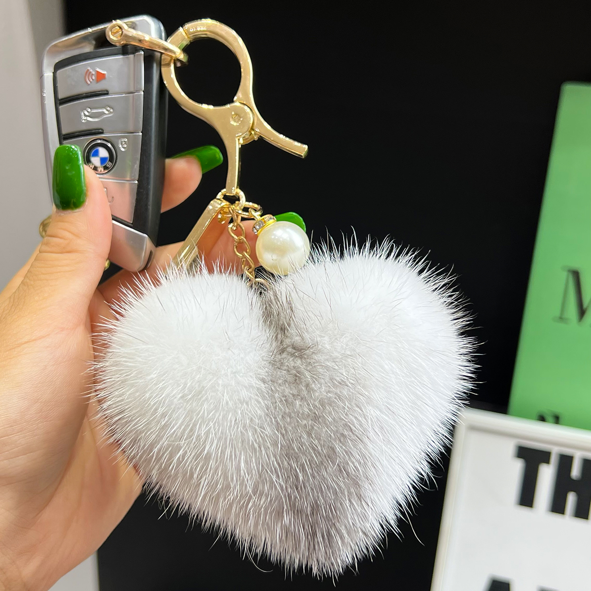 真水貂毛爱心桃心汽车钥匙扣挂件ins可爱心形毛绒球包包挂饰礼物