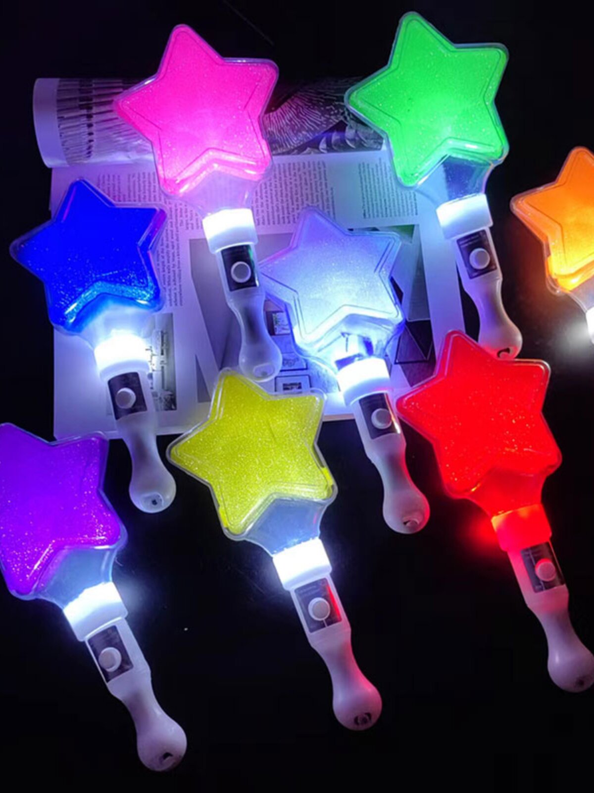 콘서트 글로우 스틱 맞춤형 설날 이벤트 축하 지원 스틱 연간 파티 소품 요정 스틱 실버 라이트 장난감