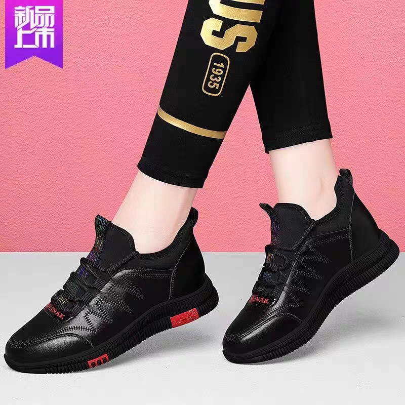 秋冬新款女鞋老北京布鞋软底妈妈时尚休闲鞋
