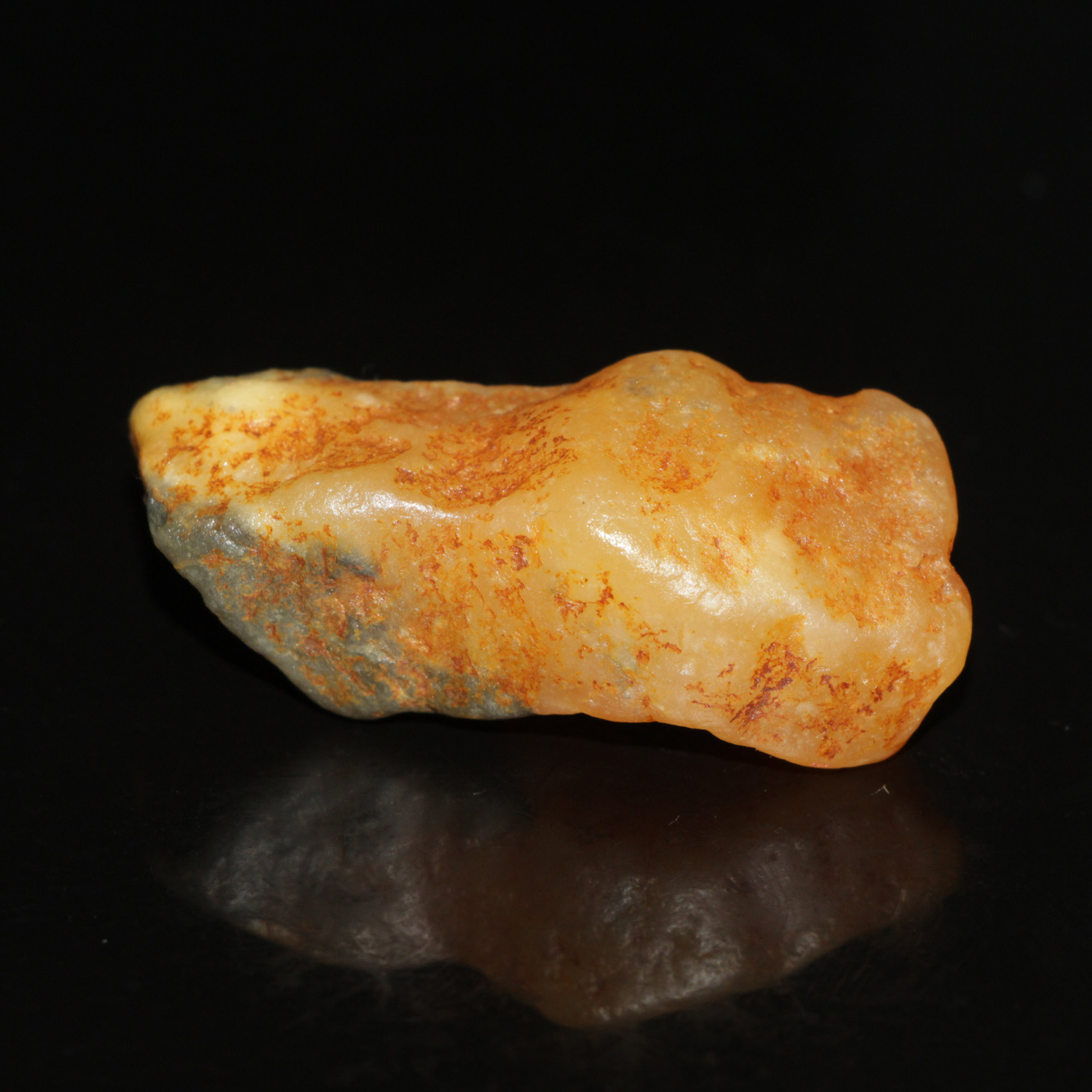 田黄石原石正品寿山石田坑籽料一物一拍新款手工雕刻摆把件磨印章