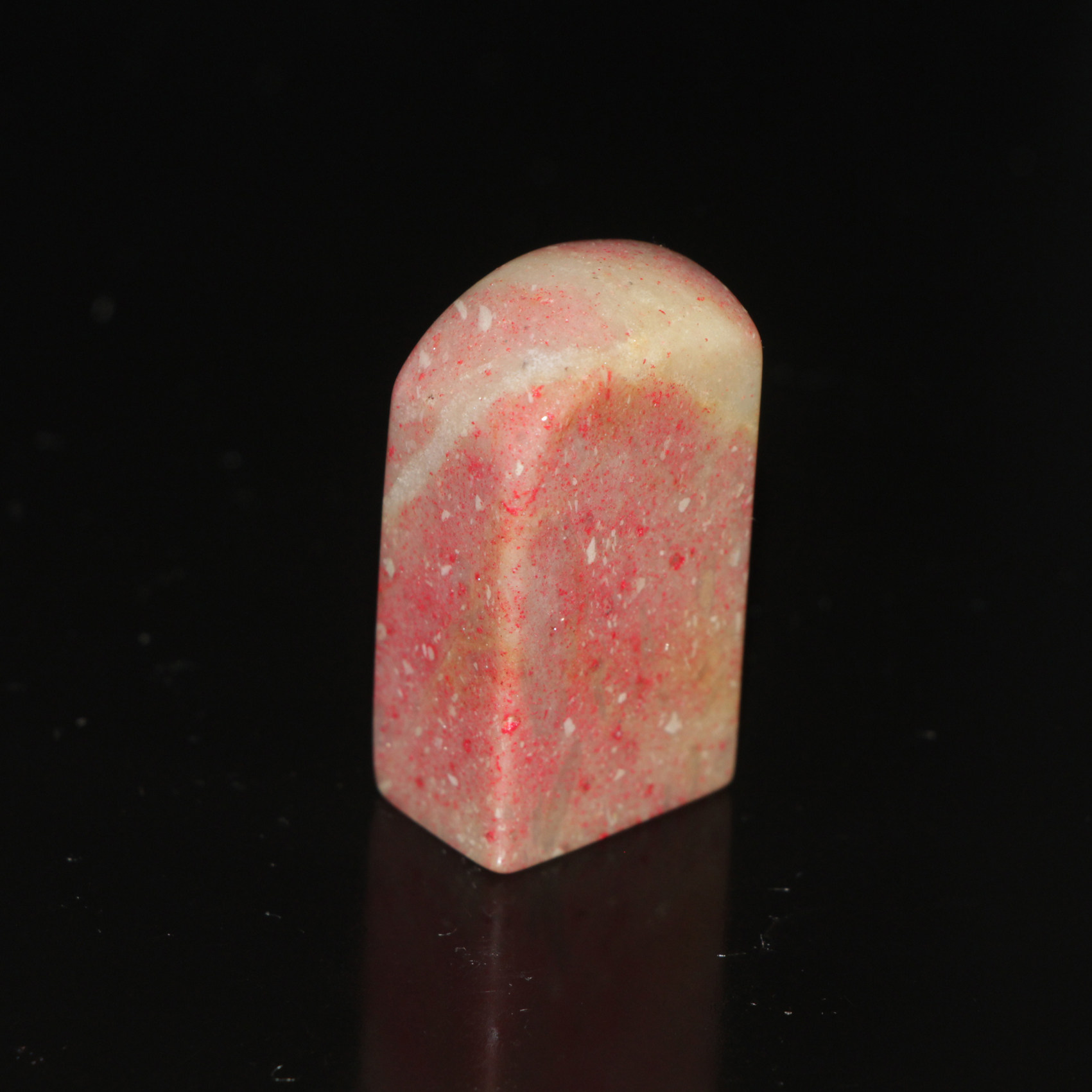 红袍鸡血石印章1.2×1.8厘米今古堂上新昌化老料天然辰砂书画篆刻