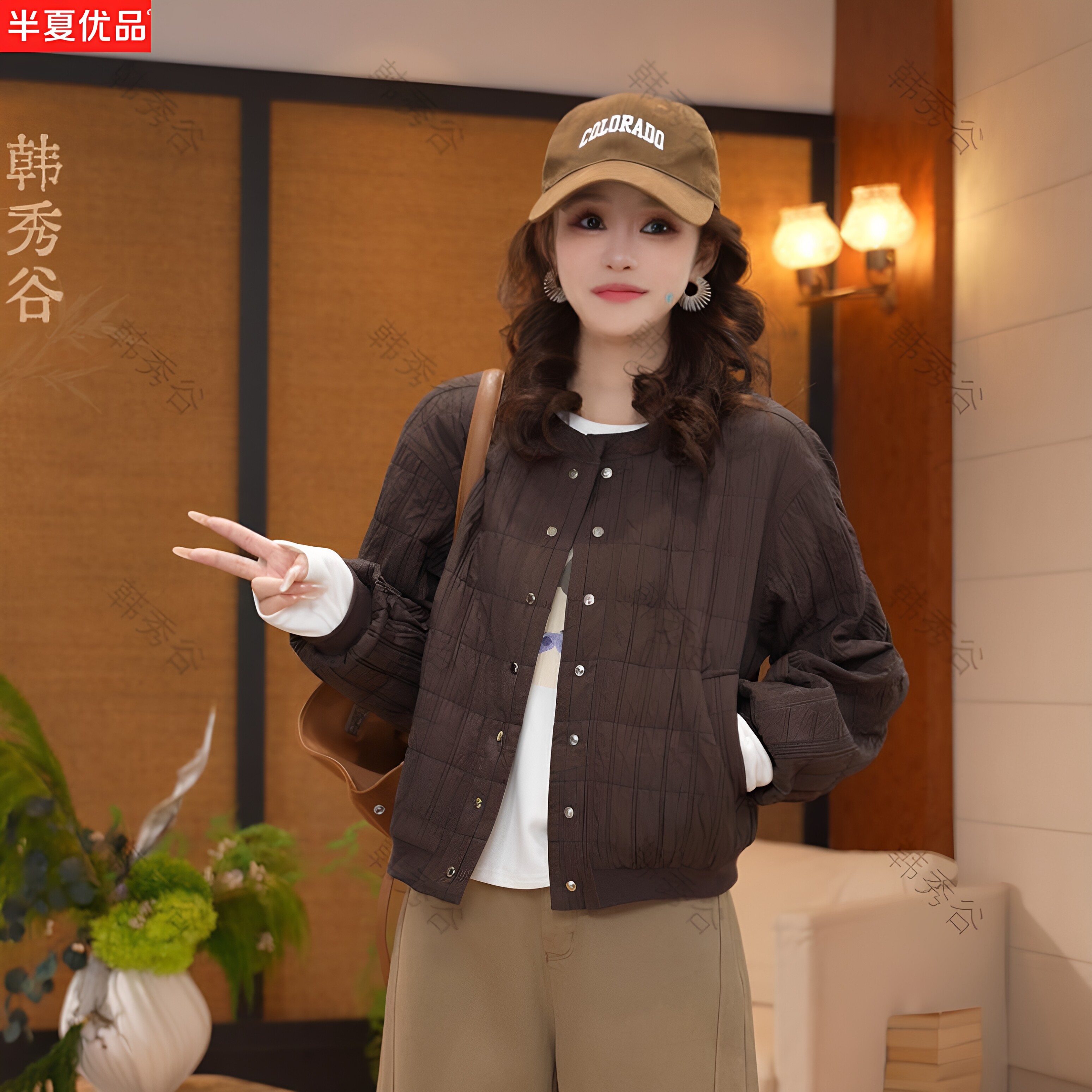 复古宽松显瘦圆领减龄棉服女