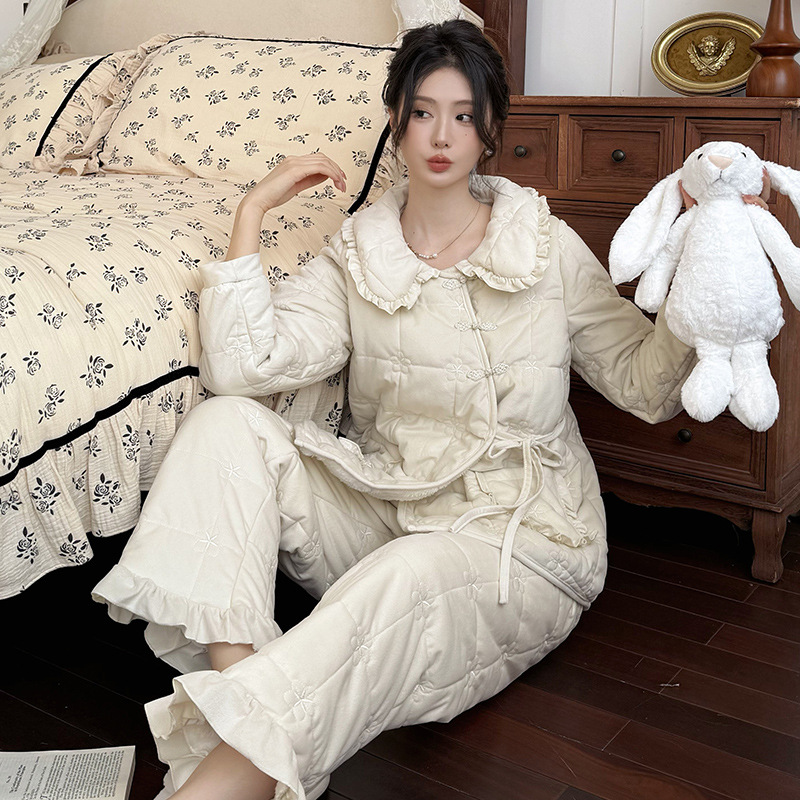 新款睡衣冬季甜美风娃娃领时尚中式扣绑带夹棉套装居家保暖可外