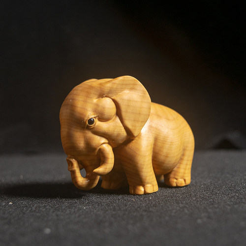 小叶黄杨木雕大象非洲三宝元旦