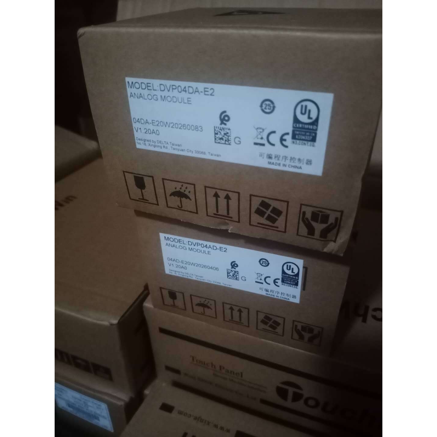 台达PLC模块 DVP04AD-E2 DVP04DA-E2 DVP02DA-E2/14SS2R/08XN211R