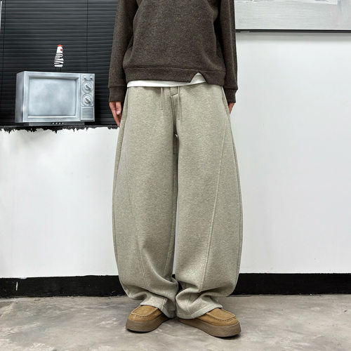 宽松直筒小弯刀卫裤加绒