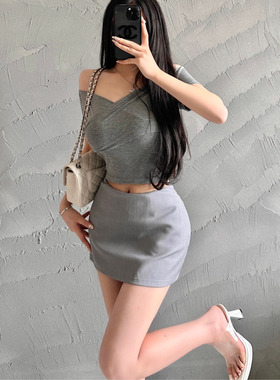 M5227法式绝美V领交叉红色短袖T恤女夏季修身紧身气质辣妹上衣