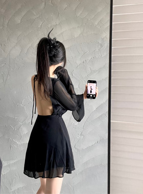 M5357黑色长袖连衣裙女夏季法式御姐小黑短裙收腰a字网纱露背裙子