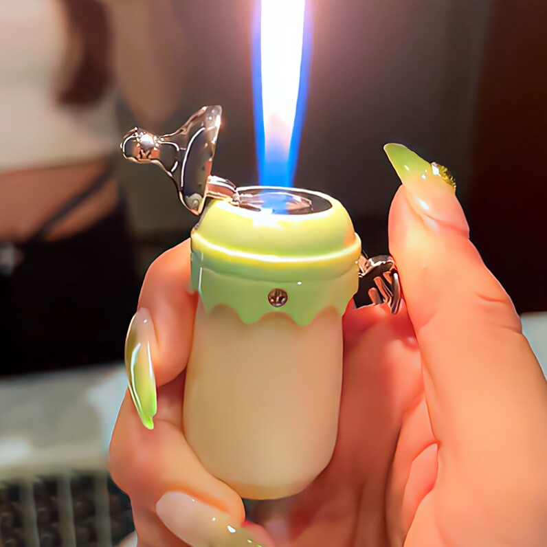 整蛊奇葩奇怪女用小奶瓶打火机稀充气打火机