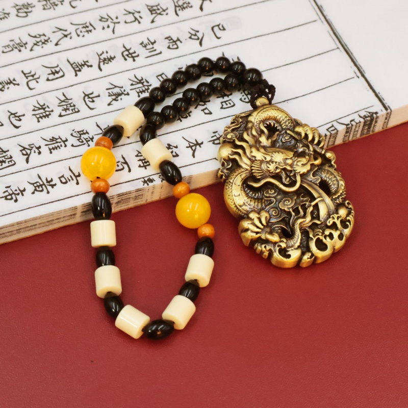 黄铜龙牌手把件浮雕创意吊坠