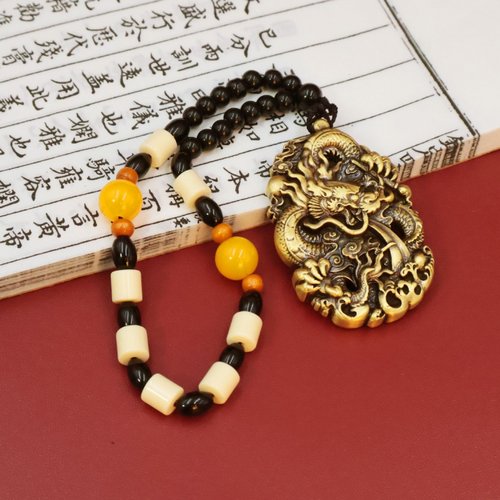 黄铜龙牌手把件浮雕创意吊坠