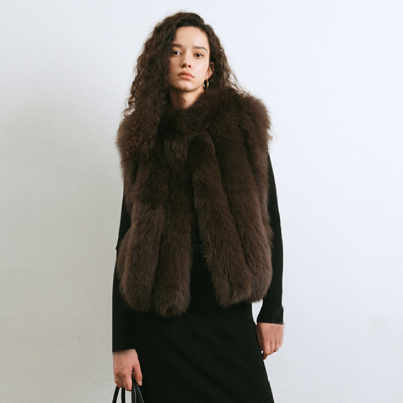 CLEON/芬兰进口柔软狐狸毛 半高领无袖皮草马甲外套年轻款皮草