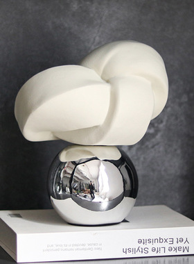 现代轻奢装饰品摆件售楼处艺术家居样板间抽象几何扭曲缠绕工艺品