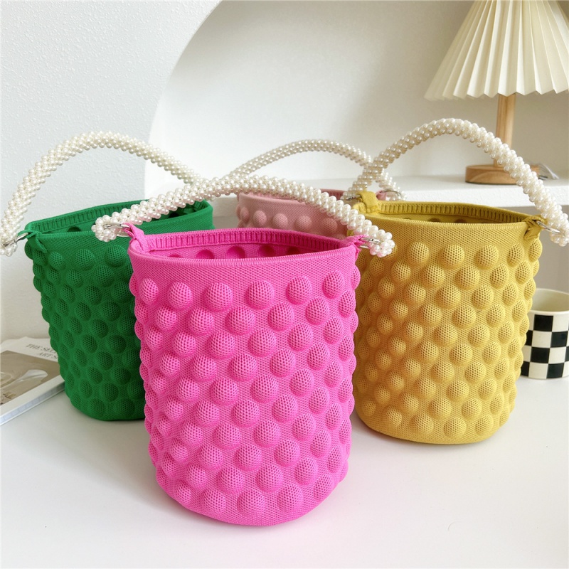 小众纯色珍珠手提包女春秋针织水桶包日韩版百搭手拎休闲托特包