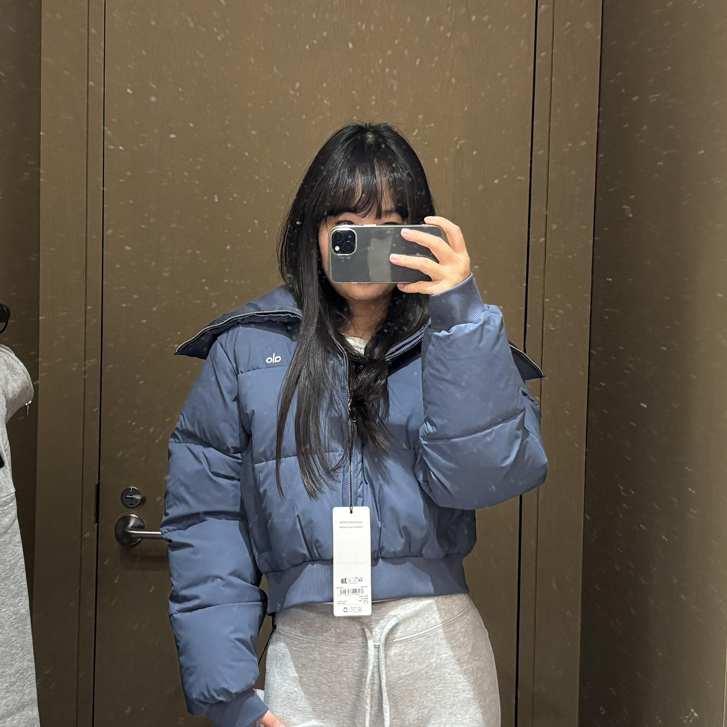 ALO大翻领轻盈保暖外套短款棉服