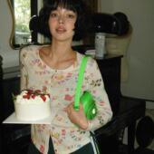 Bettychow 黄油色中古棉质涂鸦打底衫 趣味时髦显瘦小众圆领上衣