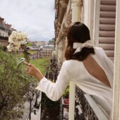 Bettychow 上衣 黑色白色法式 绝美 重磅磨砂真丝露后背圆角衬衫