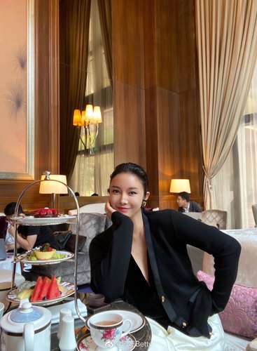 黑金系列又一力作经典书包扣刻