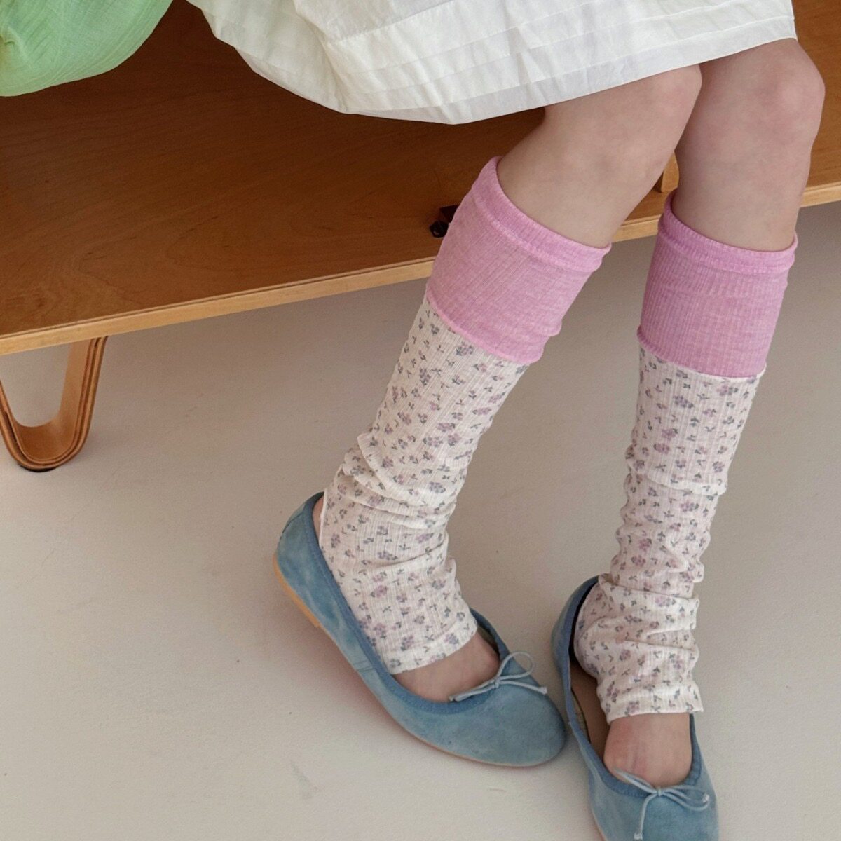 IOULOR夏季韩系碎花拼接踩脚薄款袜套半掌袜子女堆堆袜显瘦小腿套 - 实物图