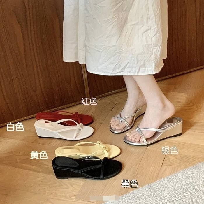 T 型细带人字拖女2026温柔坡跟中跟凉拖外穿防滑百搭多色沙滩拖鞋
