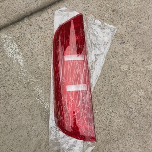 适用于宇通公交黑金刚后尾灯罩E8E10E10C11灯公交车后尾灯罩