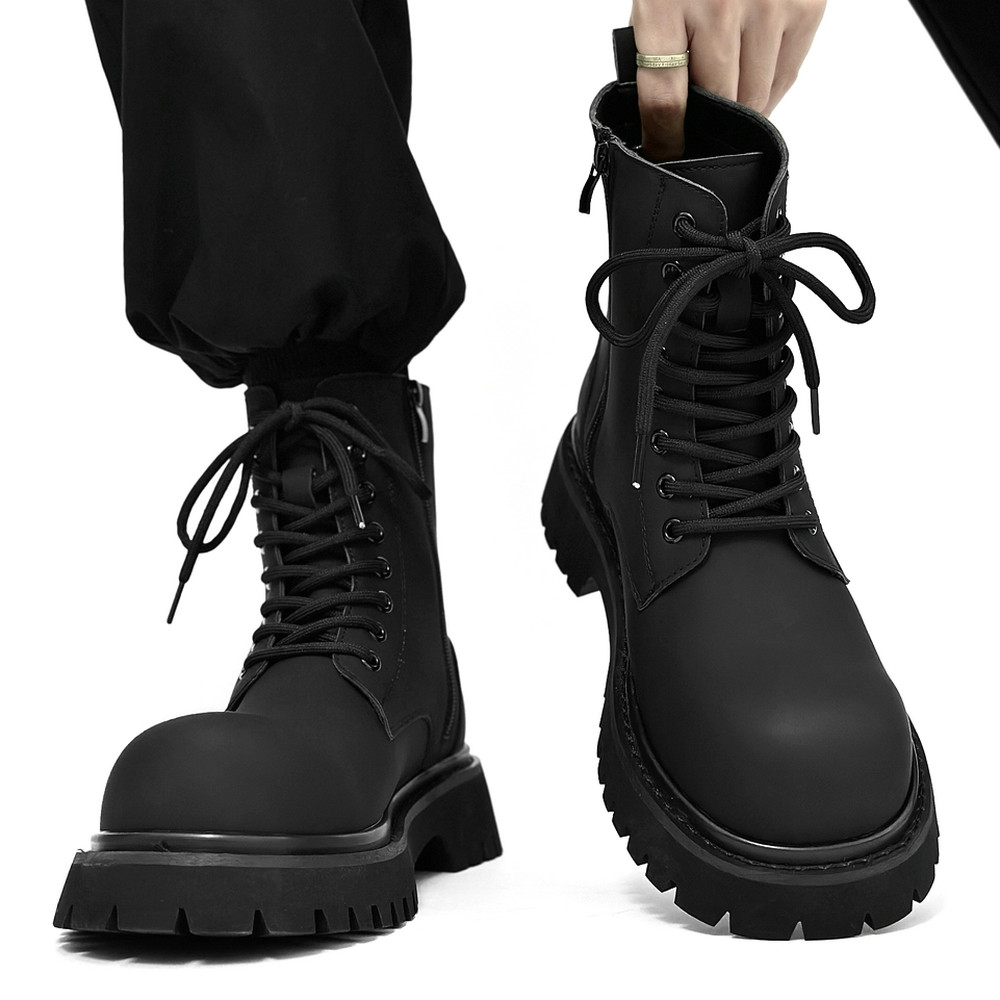 男士马丁靴小众高级感黑色时尚潮靴欧美厚底中帮真皮大头高帮皮靴