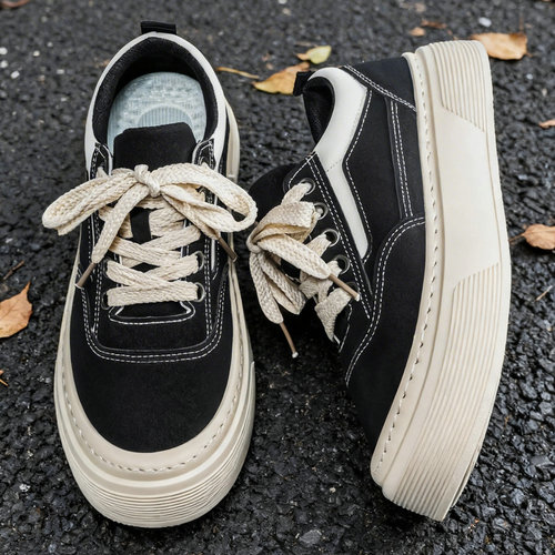 板鞋男生2026新款厚底潮流百搭低帮时尚皮面翻毛美式青少年休闲鞋