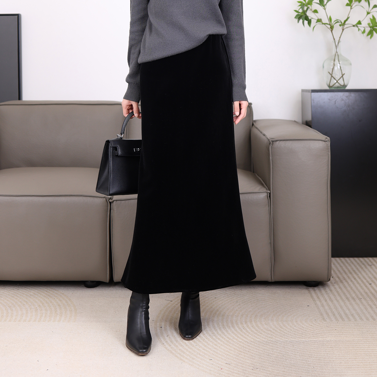 赫本风丝绒半身裙冬季2025新款松紧高腰鱼尾裙时尚百搭长裙21709