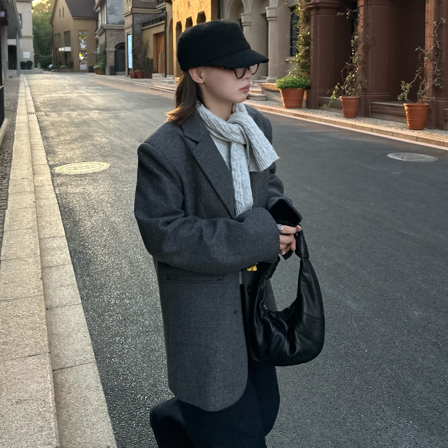 Our2【漂亮姐姐西装】2025秋冬羊毛设计款百搭韩版西装外套大衣女