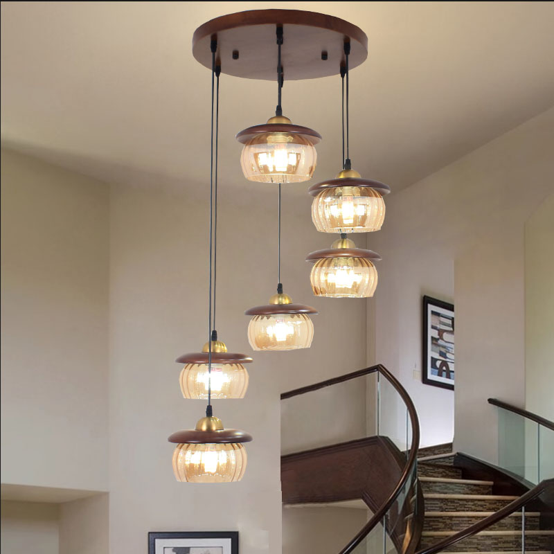 中古公寓复式楼客厅餐厅楼梯吊灯