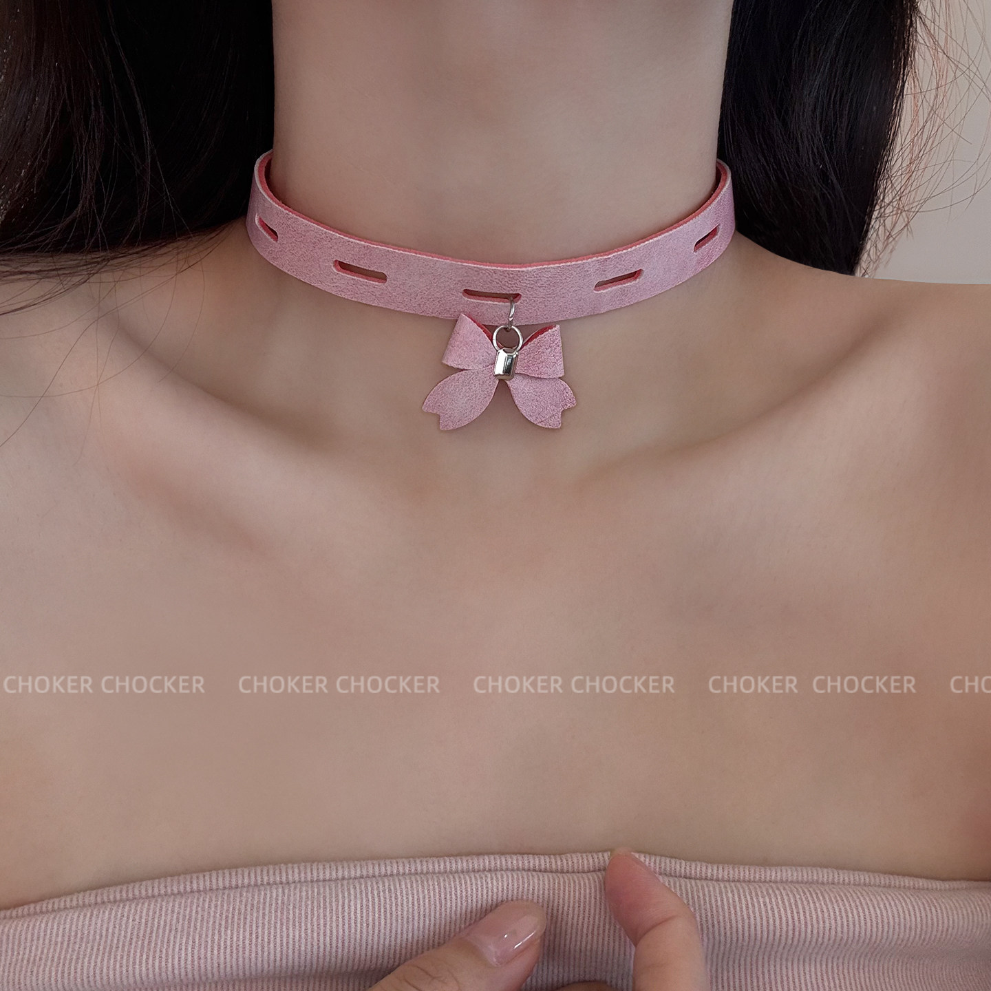 甜酷风y2k辣妹风粉色蝴蝶结颈链