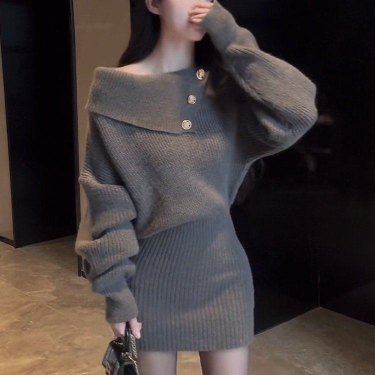 针织连衣裙女秋冬新款时尚毛衣裙设计感百搭气质包臀裙子