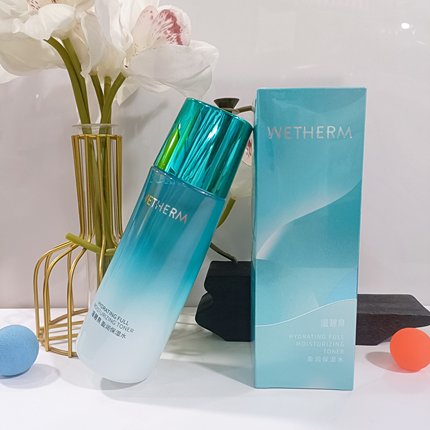 温碧泉盈润精华水135ml保湿化妆爽肤水补水保湿水正品全新带盒
