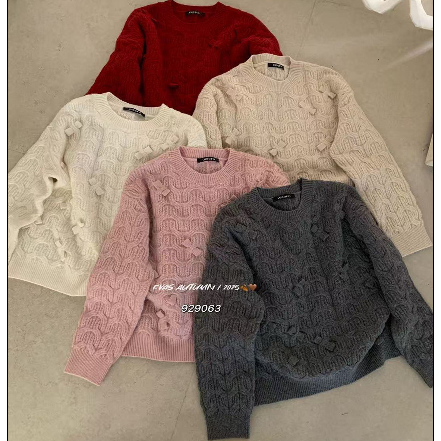 伍柒柒高端蝴蝶结绵羊毛针织上衣