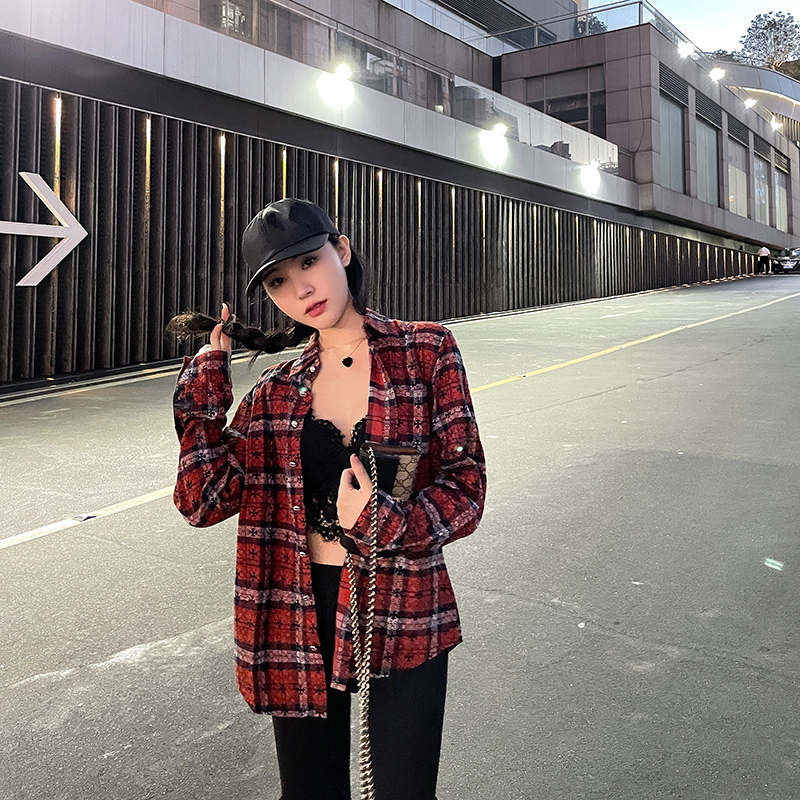 LinDwee 2025重工刺绣条纹十字花格设计感新款翻领衬衫上衣女