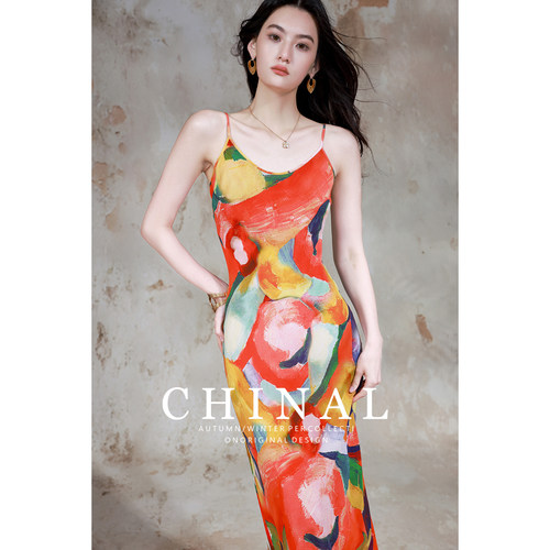 CHINA 夏装法式浪漫复古油画吊斜裁桑蚕丝连衣裙女度假风真丝长裙