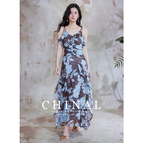 CHINAL夏2026新款温柔风气质提花收腰连衣裙修身显瘦气质吊带长裙