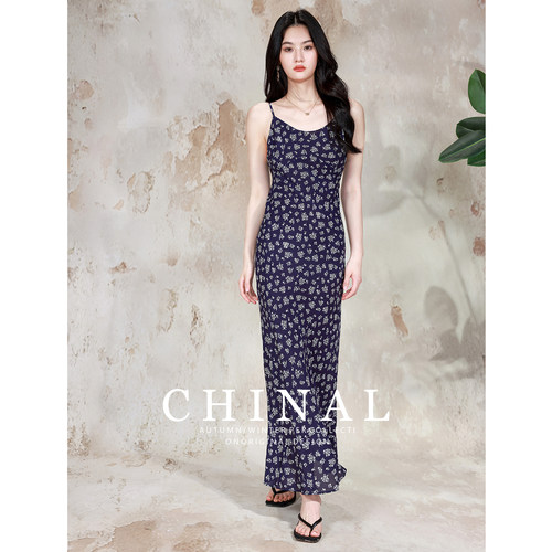 CHINAL夏季新款45度斜裁真丝印花露背吊带长裙复古茶歇裙连衣裙