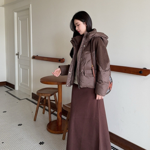 瑞瑞冬上新复古时髦设计感拼接时尚 保暖羽绒服外套YR527