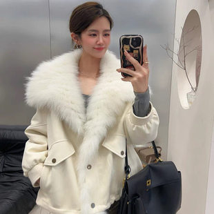 瑞瑞小众设计欧版 大牌狐狸毛车条翻领保暖羽绒服外套DXJJD2508