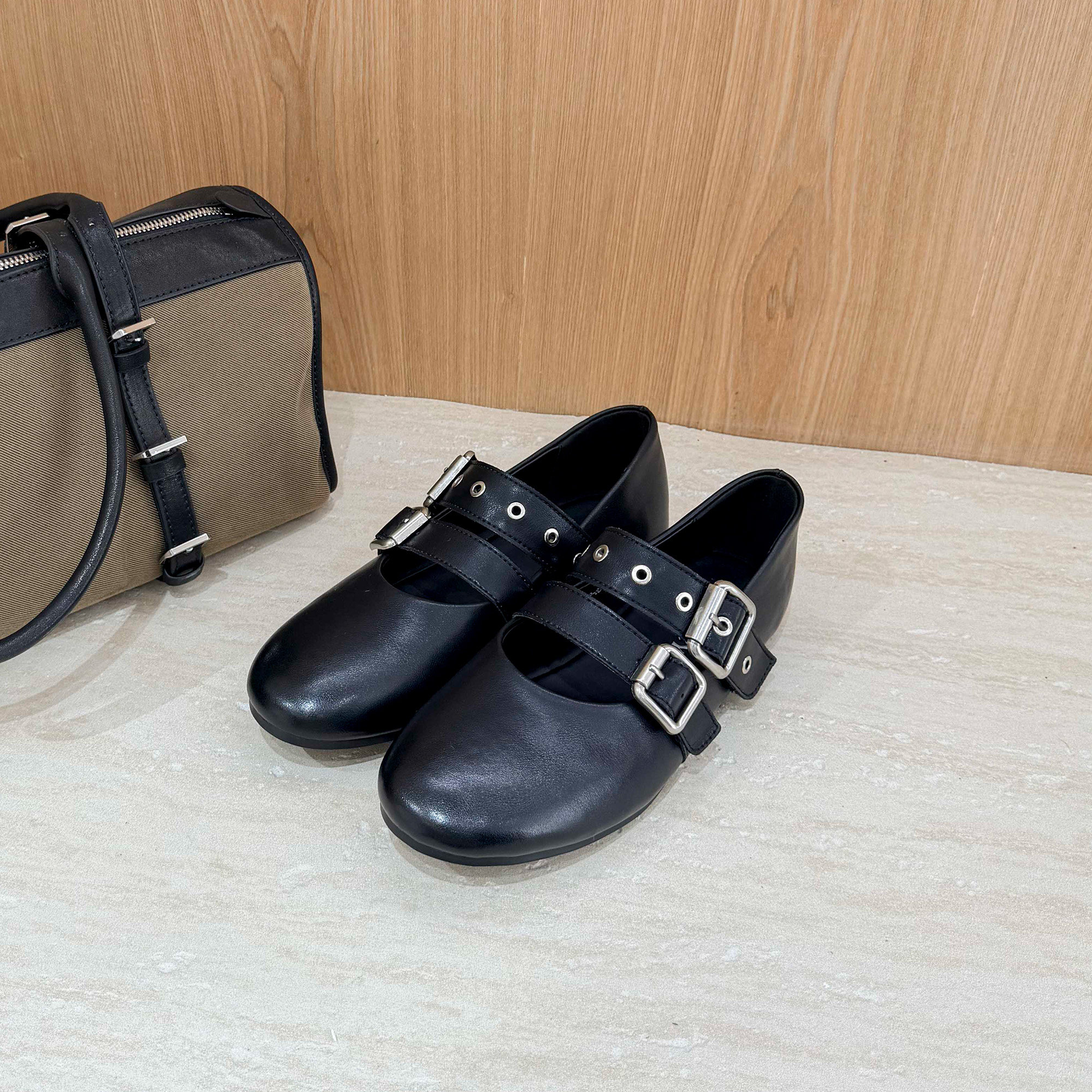 欧洲站复古风黑色铆钉双扣带玛丽珍鞋女圆头平底芭蕾舞鞋休闲单鞋