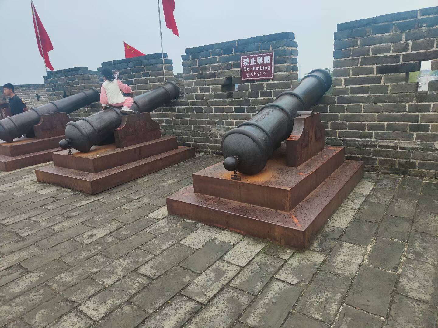 厂家定制铸铁古炮 模型大型古炮 摆件城墙大炮 古炮 仿古大炮