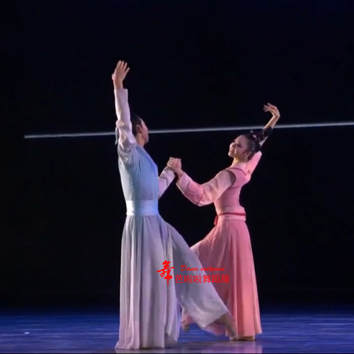 古风梁祝舞蹈艺考演出服同款