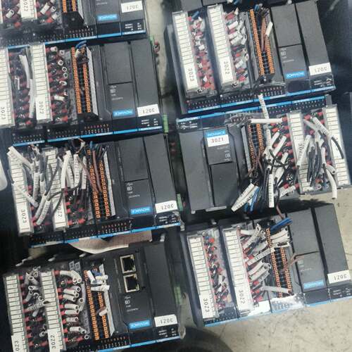 可议价PLC AM402-CPU1608TN，GL10-160