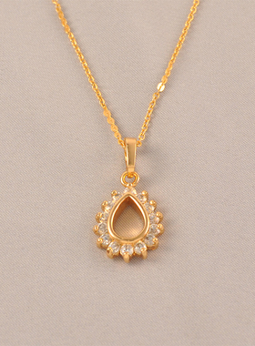 小众设计水滴形11*12mm吊坠镀18K彩金色项链简约围钻细长锁骨链女