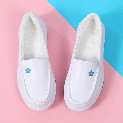 护士鞋女秋冬季不累脚加绒加厚