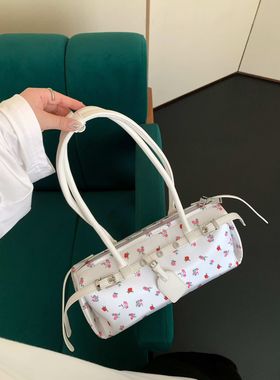 首然2026早春新款小香风26c花扣盒子菱格链条包女手提斜挎包