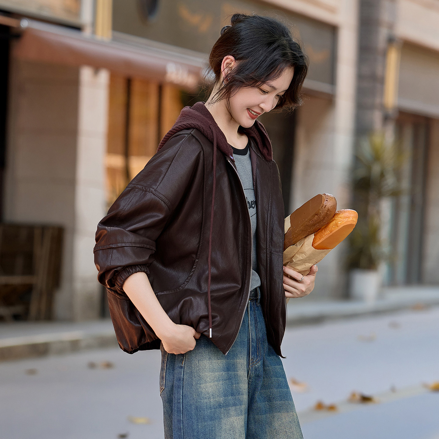 休闲风连帽PU皮衣女短款2026春秋