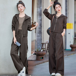 时尚休闲运动套装女2025春秋新款气质连帽短外套吊带阔腿裤三件装